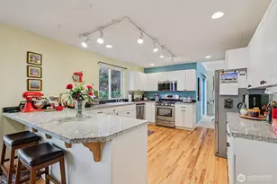 20728 SE 119th St, Issaquah, WA 98027 - Photo 8