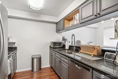 115 124th St SE #B8, Everett, WA 98208 - Photo 10