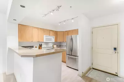 1525 NW 57th Street #302, Seattle, WA 98107 - Photo 6