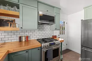 8014 17th Ave NW, Seattle, WA 98117 - Photo 18