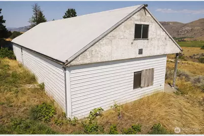 12 B Yarnell, Tonasket, WA 98855 - Photo 4