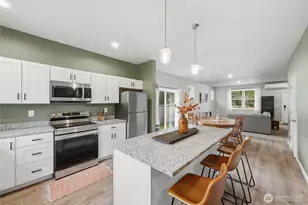 8470 Golden Valley Dr, Maple Falls, WA 98266 - Photo 8