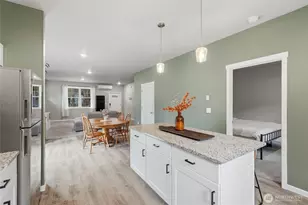 8470 Golden Valley Dr, Maple Falls, WA 98266 - Photo 14