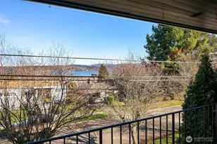 9277 Spear Pl S, Seattle, WA 98118 - Photo 14
