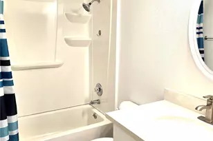 9906 NE 124th St, Kirkland, WA 98034 - Photo 10