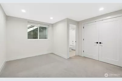 916 B 14th Avenue, Seattle, WA 98122 - Photo 24