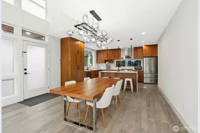 916 B 14th Avenue, Seattle, WA 98122 - Photo 8