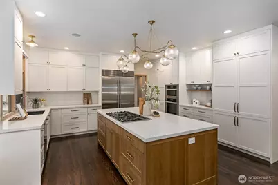 23317 SE 37th Street, Sammamish, WA 98075 - Photo 8