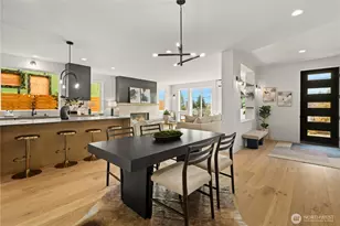 2558 30th Ave W, Seattle, WA 98199 - Photo 4