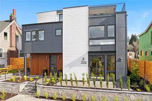 2558 30th Ave W, Seattle, WA 98199 - Photo 2