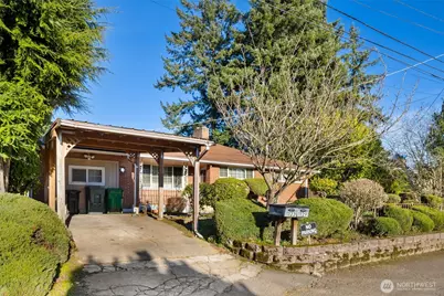 11122 Luther Avenue S, Seattle, WA 98178 - Photo 6