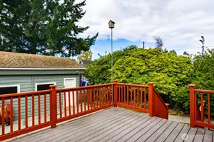 8341 26th Ave NW, Seattle, WA 98117 - Photo 14
