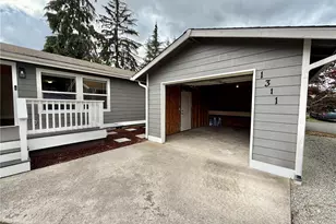 1311 104th St E, Tacoma, WA 98445 - Photo 2