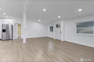 706 164th St Ct E, Spanaway, WA 98387 - Photo 4