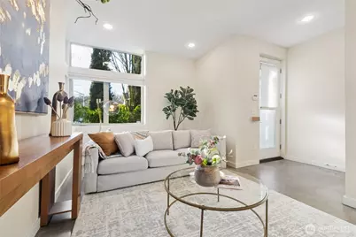 4462 31st Avenue S, Seattle, WA 98108 - Photo 2