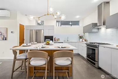 4462 31st Avenue S, Seattle, WA 98108 - Photo 6