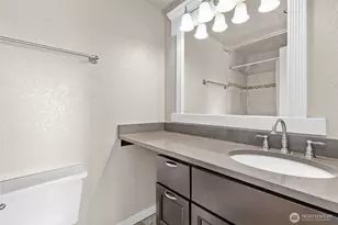 9815 Holly Dr, Everett, WA 98204 - Photo 12