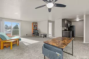 9815 Holly Dr, Everett, WA 98204 - Photo 1