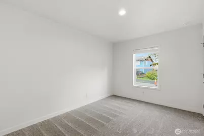 601 Helton Street #1/2, Castle Rock, WA 98611 - Photo 16