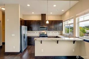 4020 NE 3rd Pl, Renton, WA 98056 - Photo 8