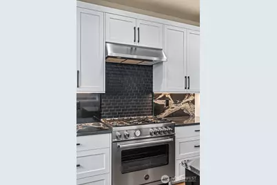 429 Ton-A-Wan-Da Avenue NE, Tacoma, WA 98422 - Photo 10