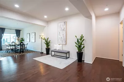 10378 157th Place NE #101, Redmond, WA 98052 - Photo 6