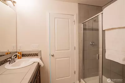 10378 157th Place NE #101, Redmond, WA 98052 - Photo 18