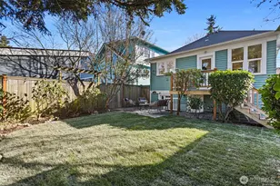 106 NE 59th St, Seattle, WA 98105 - Photo 26