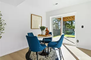 9211 NE 136th Pl, Kirkland, WA 98034 - Photo 18