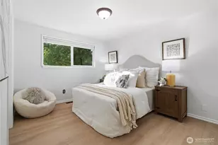 9211 NE 136th Pl, Kirkland, WA 98034 - Photo 12