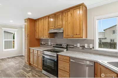 601 Helton Street, Castle Rock, WA 98611 - Photo 14