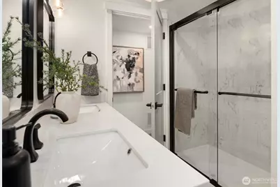 1023 109th Avenue SE, Bellevue, WA 98004 - Photo 28