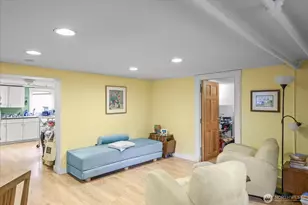 5833 Woodlawn Ave N, Seattle, WA 98103 - Photo 32