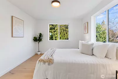 1707 NE 117th Street, Seattle, WA 98125 - Photo 28