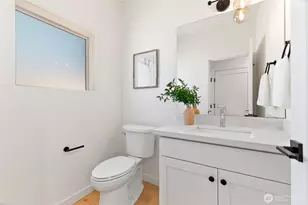 1707 NE 117th St, Seattle, WA 98125 - Photo 20