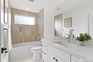 1707 NE 117th St, Seattle, WA 98125 - Photo 24