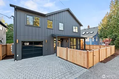 1707 NE 117th Street, Seattle, WA 98125 - Photo 2