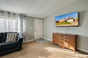 215 Sycamore St, Woodland, WA 98674 - Photo 4