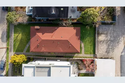 2845 21st Avenue W, Seattle, WA 98199 - Photo 2