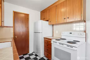 2845 21st Ave W, Seattle, WA 98199 - Photo 14