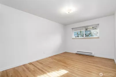 2845 21st Avenue W, Seattle, WA 98199 - Photo 16