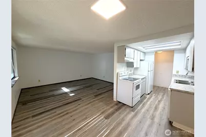 9012 47th Avenue E, Tacoma, WA 98446 - Photo 4