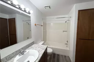 9012 47th Ave E, Tacoma, WA 98446 - Photo 10