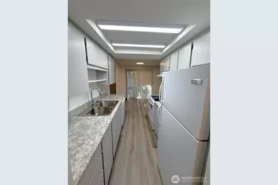 9012 47th Avenue E, Tacoma, WA 98446 - Photo 6