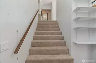 209 W Chenault Ave, Hoquiam, WA 98550 - Photo 4