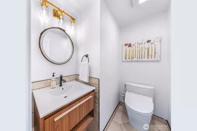 12533 12th Avenue NE, Seattle, WA 98125 - Photo 22