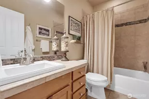 7228 Rosemount Cir, Tacoma, WA 98465 - Photo 18