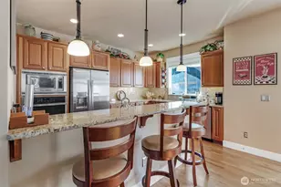 7228 Rosemount Cir, Tacoma, WA 98465 - Photo 8