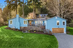 7204 NE Baker Hill Rd, Bainbridge Island, WA 98110 - Photo 1