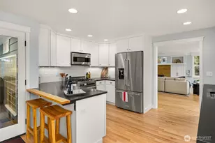 7204 NE Baker Hill Rd, Bainbridge Island, WA 98110 - Photo 16